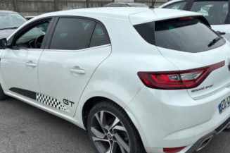 RENAULT MEGANE 4 PHASE 1 1.6i - 16V TURBO TCE 205