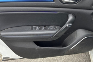 RENAULT MEGANE 4 PHASE 1 1.6i - 16V TURBO TCE 205