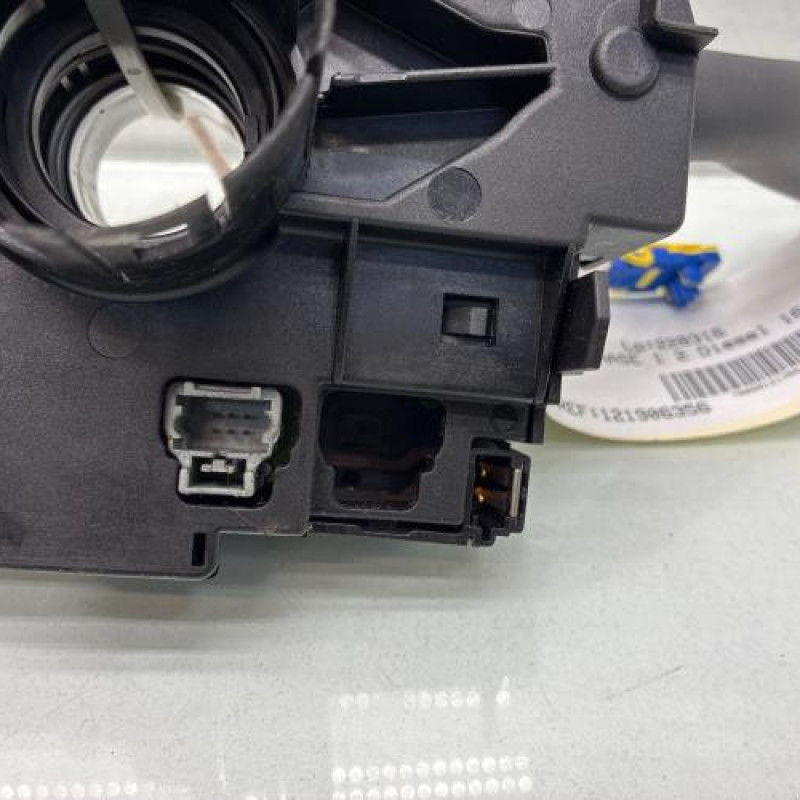 Com (Bloc Contacteur Tournant+Commodo Essuie Glace+Commodo Phare) CITROEN C5 1 Photo n°6