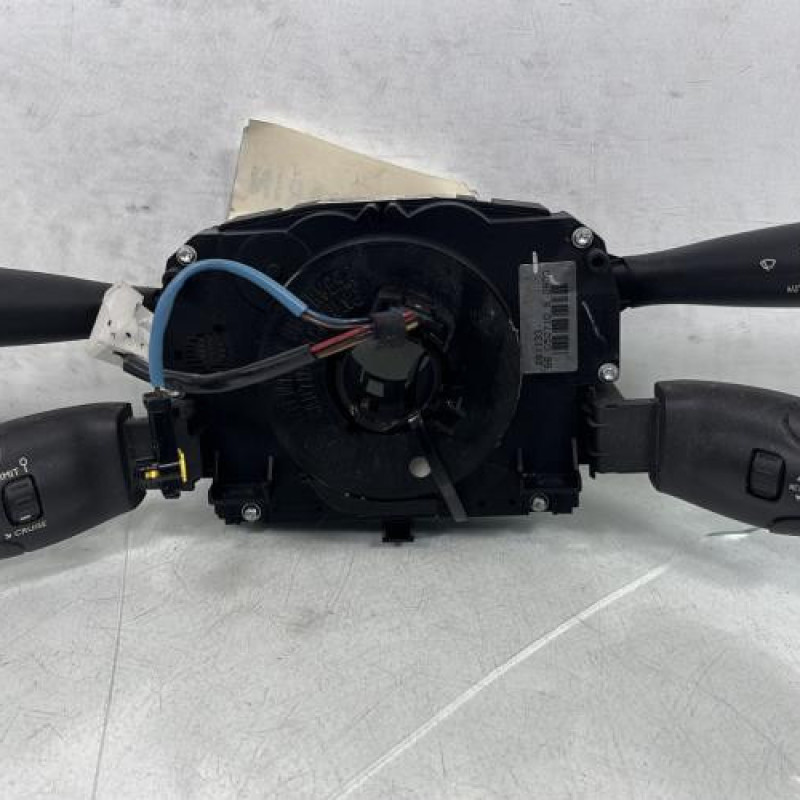 Com (Bloc Contacteur Tournant+Commodo Essuie Glace+Commodo Phare) PEUGEOT 207 Photo n°1