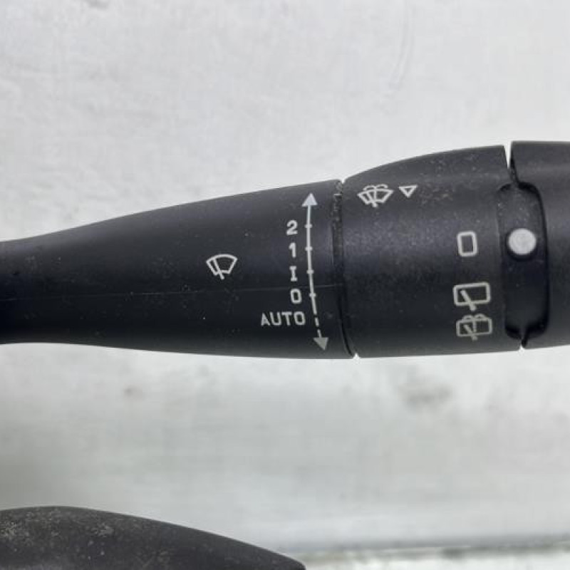 Com (Bloc Contacteur Tournant+Commodo Essuie Glace+Commodo Phare) PEUGEOT 207 Photo n°2