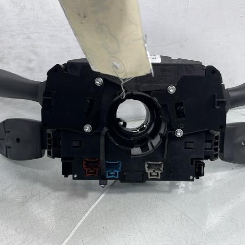 Com (Bloc Contacteur Tournant+Commodo Essuie Glace+Commodo Phare) PEUGEOT 207 Photo n°7