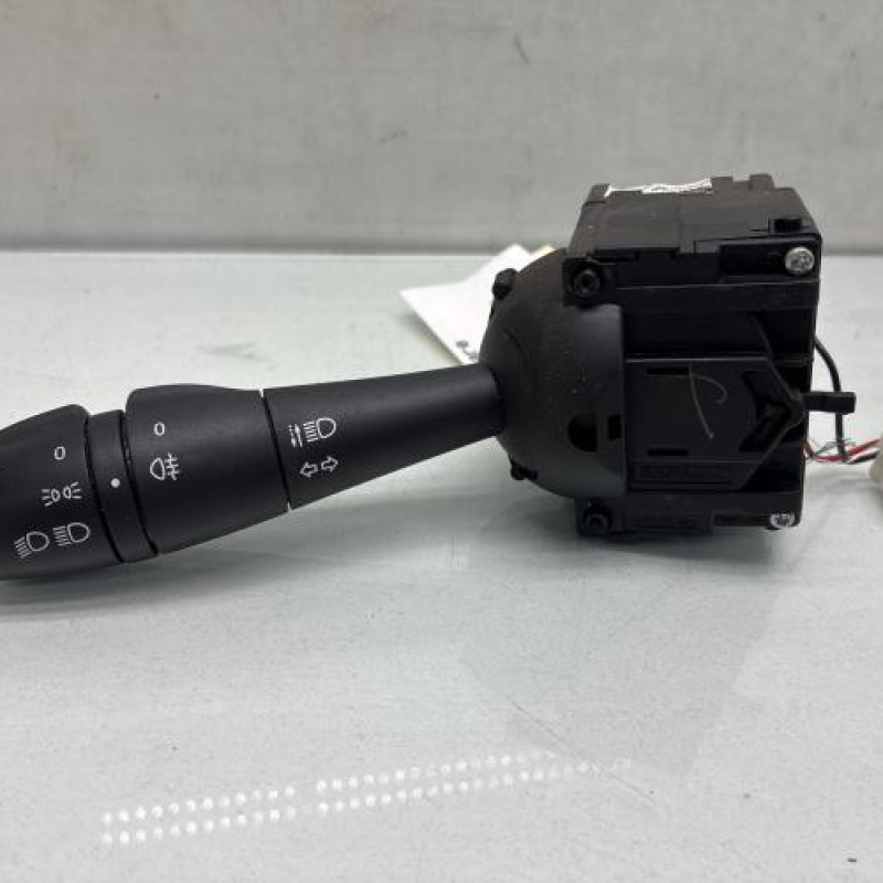 Commodo phare DACIA LOGAN 2 Photo n°1