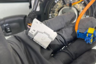 Com (Bloc Contacteur Tournant+Commodo Essuie Glace+Commodo Phare) PEUGEOT 208 1