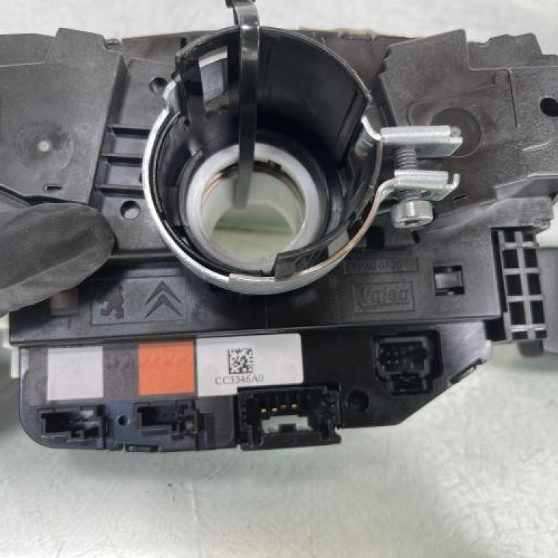 Com (Bloc Contacteur Tournant+Commodo Essuie Glace+Commodo Phare) PEUGEOT 208 1 Photo n°4