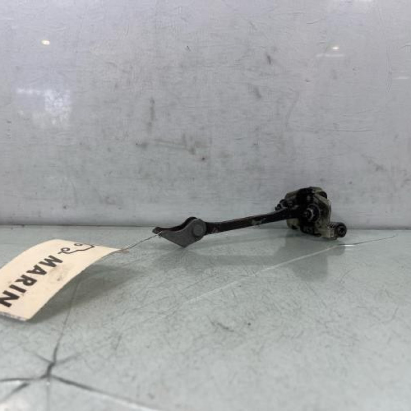 Arret de porte avant gauche RENAULT MASTER 3 Photo n°1