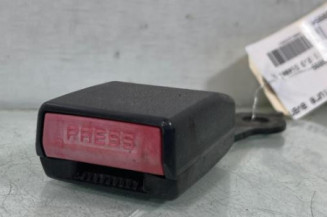 Attache ceinture avant droit RENAULT MASTER 3