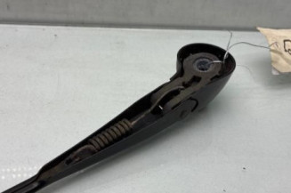 Bras essuie glace arriere VOLKSWAGEN POLO 3