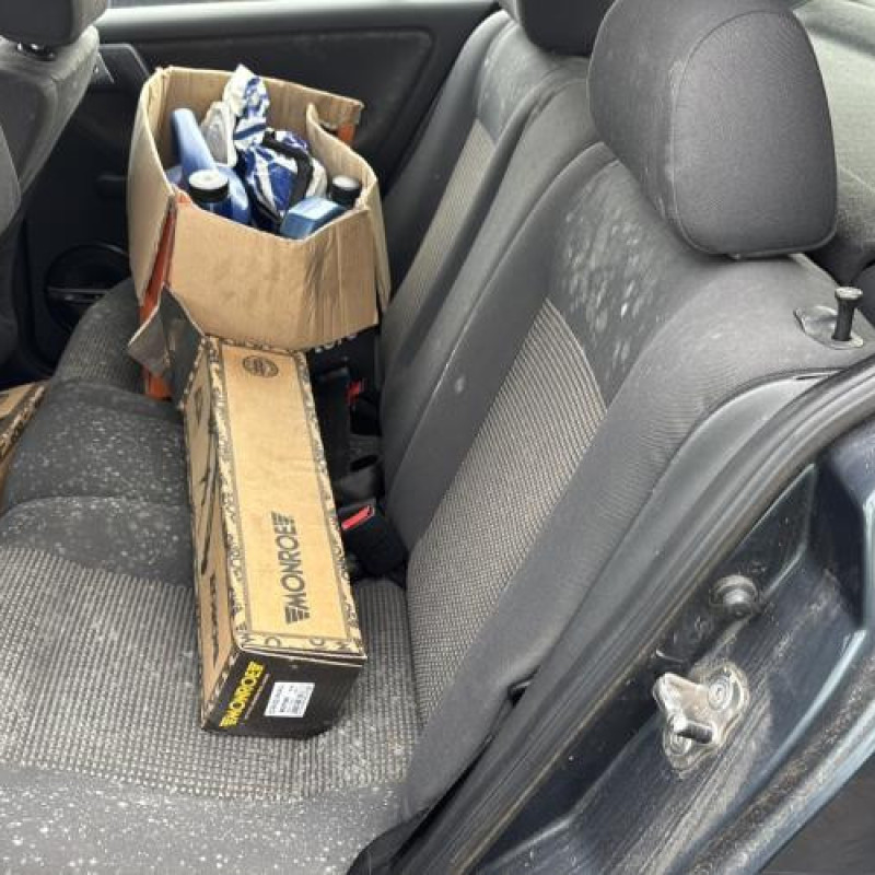 Bras essuie glace arriere VOLKSWAGEN POLO 3 Photo n°18