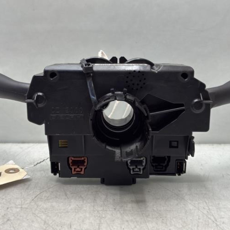 Com (Bloc Contacteur Tournant+Commodo Essuie Glace+Commodo Phare) PEUGEOT 307 Photo n°6