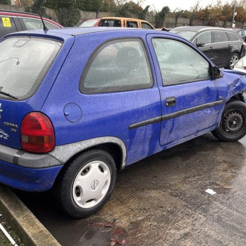 Pretensionneur de ceinture avant gauche OPEL CORSA B Photo n°7