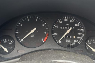 Pretensionneur de ceinture avant gauche OPEL CORSA B