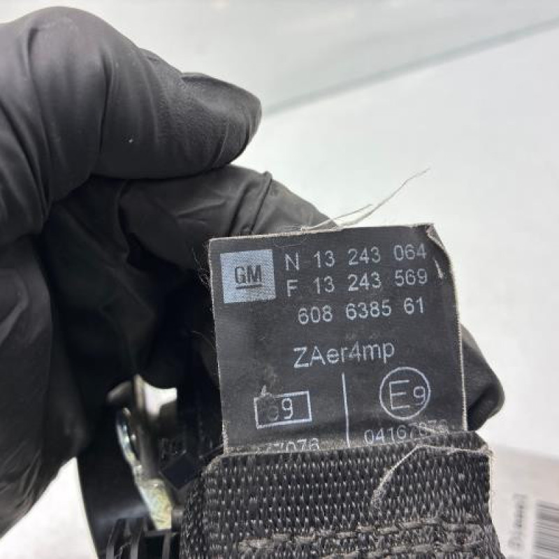 Ceinture avant gauche OPEL MERIVA A Photo n°3