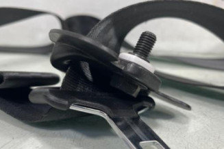 Ceinture avant droit DS DS3