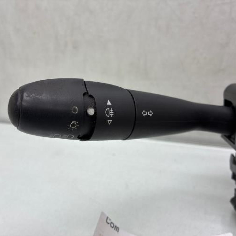 Com (Bloc Contacteur Tournant+Commodo Essuie Glace+Commodo Phare) PEUGEOT 307 Photo n°2