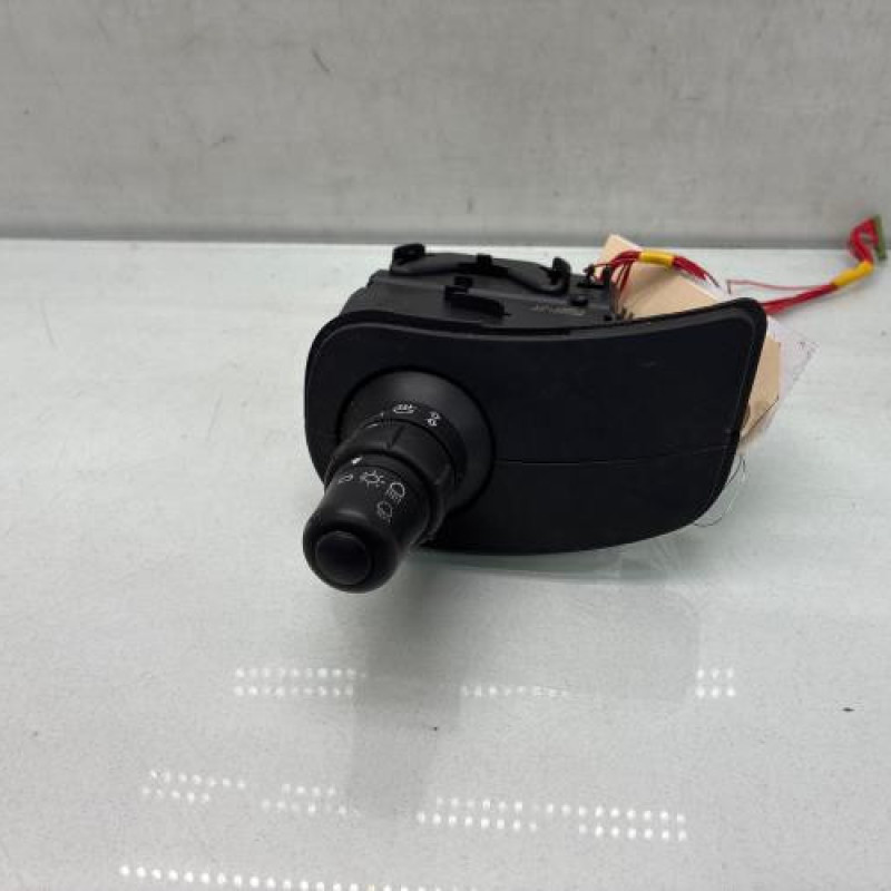 Commodo phare RENAULT CLIO 3 Photo n°3