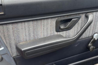 Bras essuie glace avant droit PEUGEOT 405