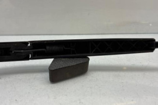 Bras essuie glace arriere PEUGEOT 308 1