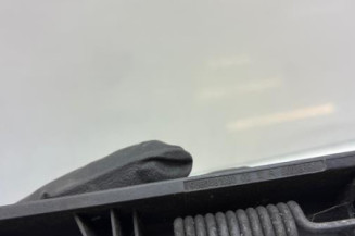 Bras essuie glace arriere PEUGEOT 308 1