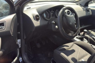 Bras essuie glace arriere PEUGEOT 308 1