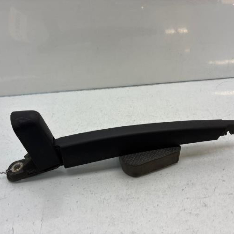 Bras essuie glace arriere RENAULT CLIO 2 CAMPUS Photo n°1