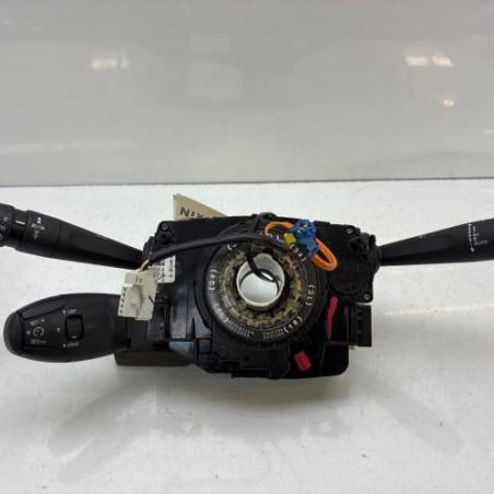 Com (Bloc Contacteur Tournant+Commodo Essuie Glace+Commodo Phare) PEUGEOT 208 1 Photo n°1