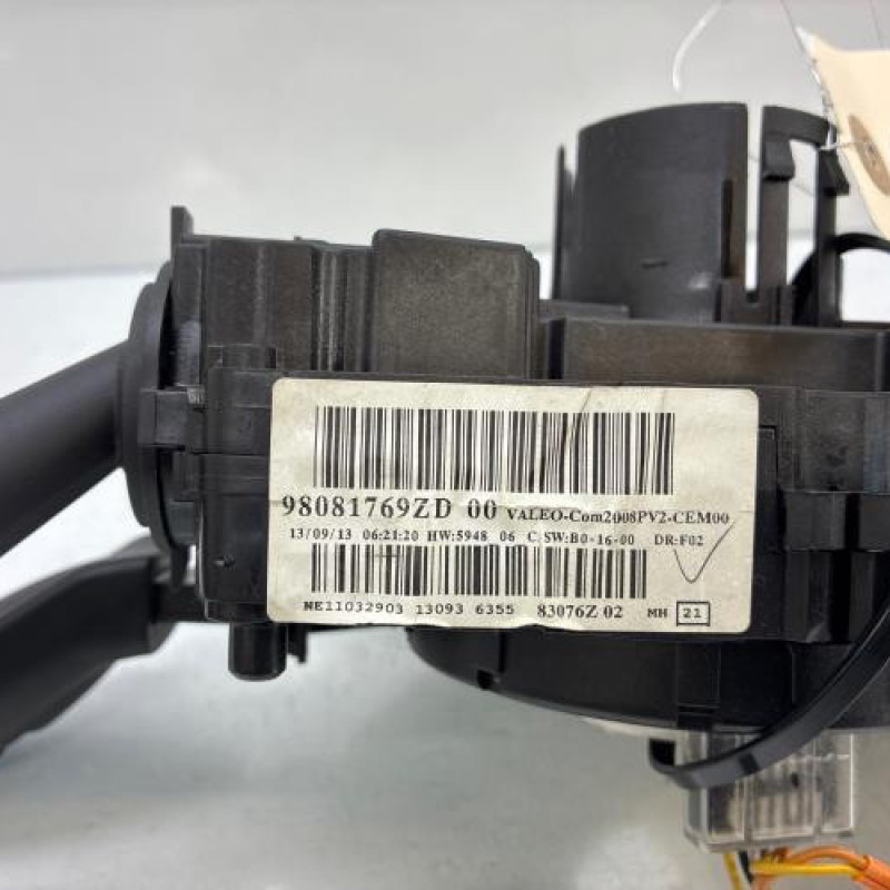 Com (Bloc Contacteur Tournant+Commodo Essuie Glace+Commodo Phare) PEUGEOT 208 1 Photo n°7