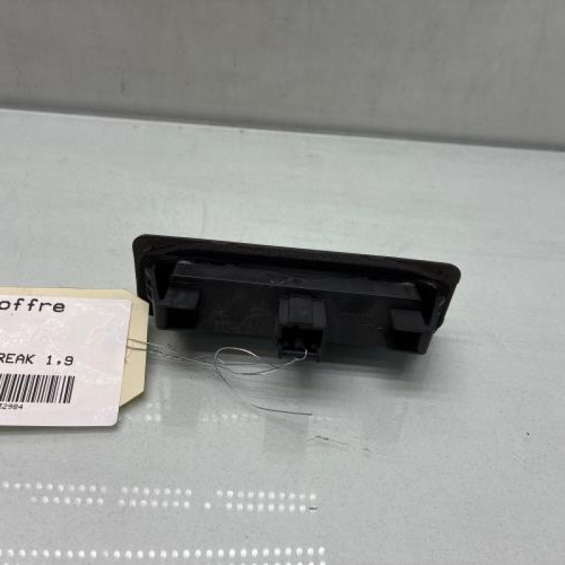Bouton de coffre RENAULT LAGUNA 2 Photo n°2