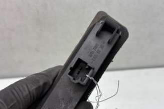 Bouton de coffre RENAULT LAGUNA 2