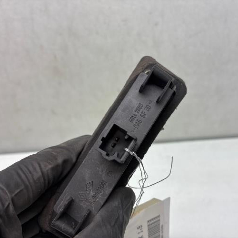 Bouton de coffre RENAULT LAGUNA 2 Photo n°3