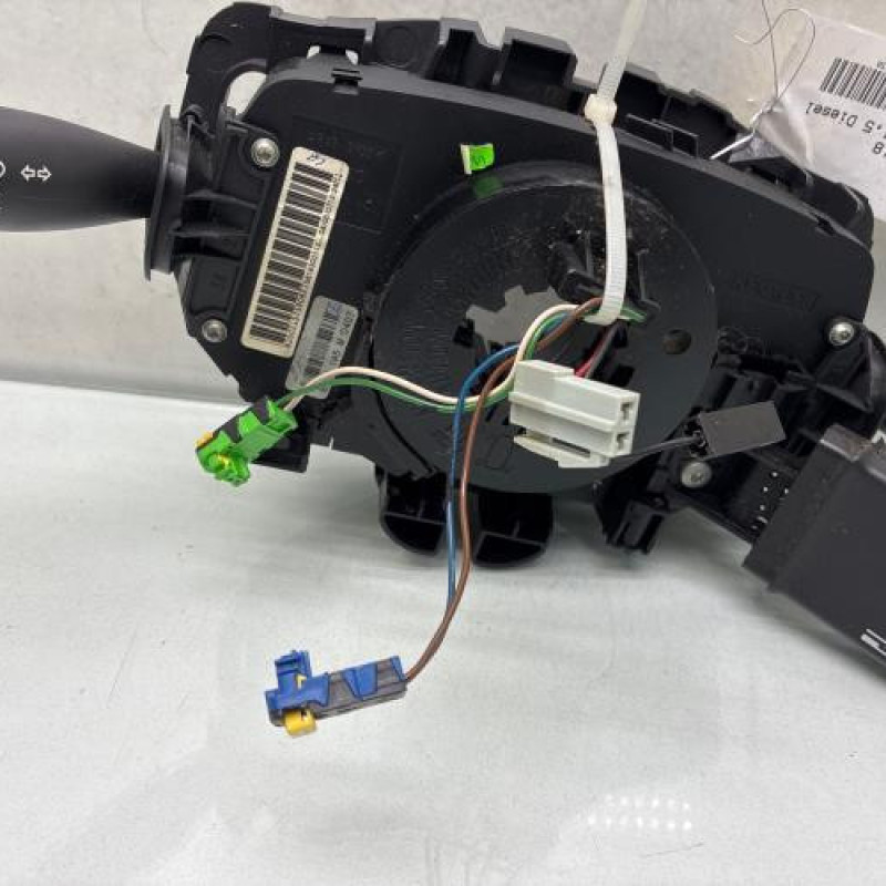 Com (Bloc Contacteur Tournant+Commodo Essuie Glace+Commodo Phare) RENAULT MEGANE 2 Photo n°4