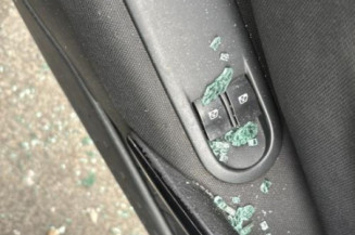 Com (Bloc Contacteur Tournant+Commodo Essuie Glace+Commodo Phare) RENAULT MEGANE 2