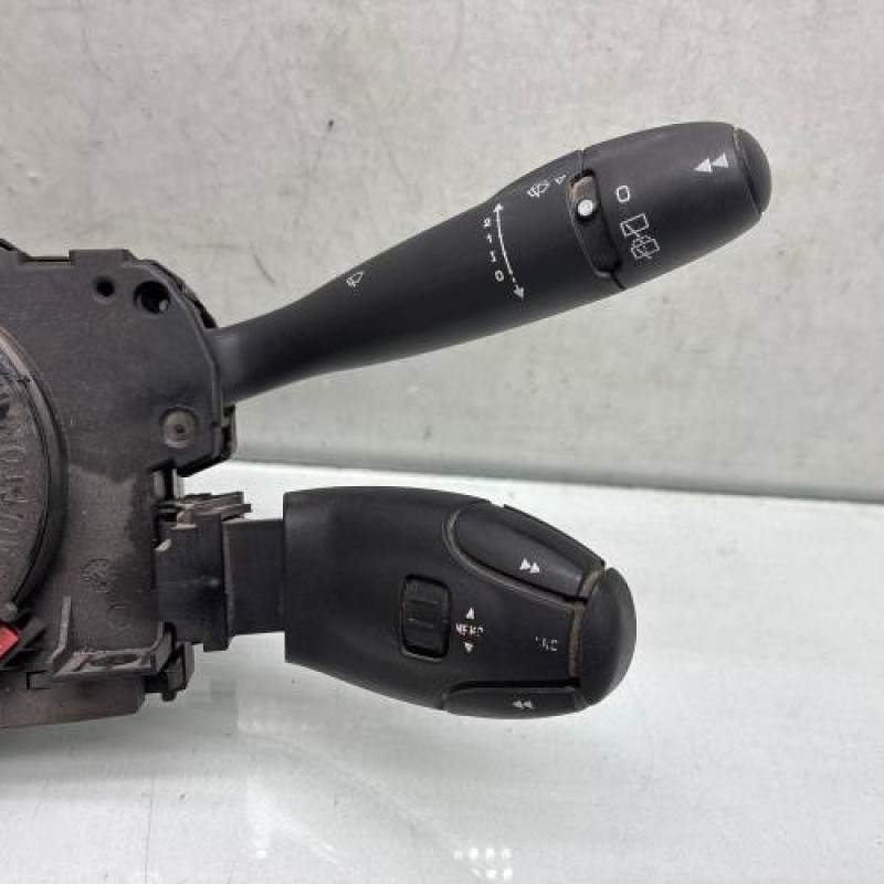 Com (Bloc Contacteur Tournant+Commodo Essuie Glace+Commodo Phare) CITROEN BERLINGO 2 Photo n°3