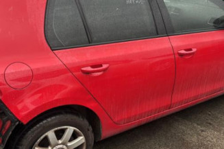 Charniere de capot VOLKSWAGEN GOLF 6