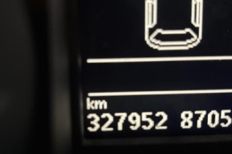 Charniere de capot VOLKSWAGEN GOLF 6