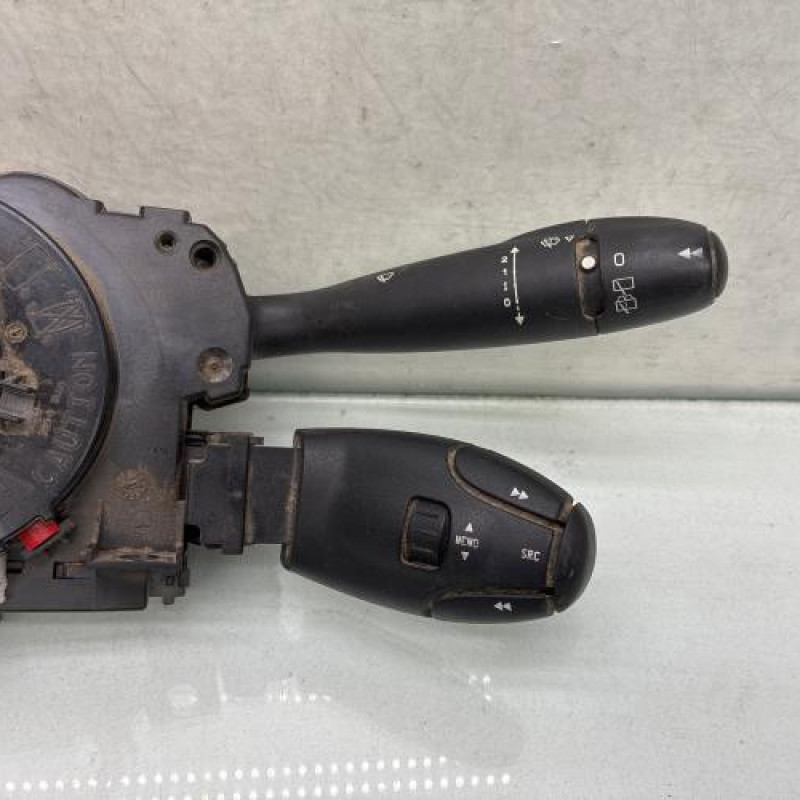 Com (Bloc Contacteur Tournant+Commodo Essuie Glace+Commodo Phare) CITROEN BERLINGO 2 Photo n°4