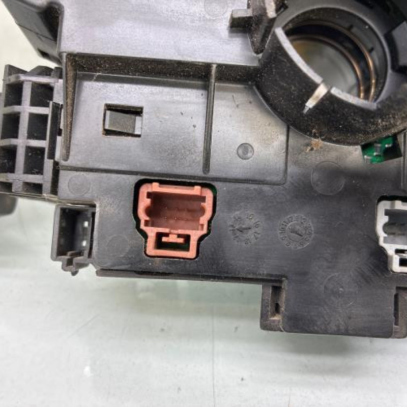 Com (Bloc Contacteur Tournant+Commodo Essuie Glace+Commodo Phare) CITROEN BERLINGO 2 Photo n°8