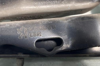 Charniere de capot PEUGEOT 207