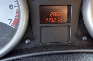 Charniere de capot PEUGEOT 207