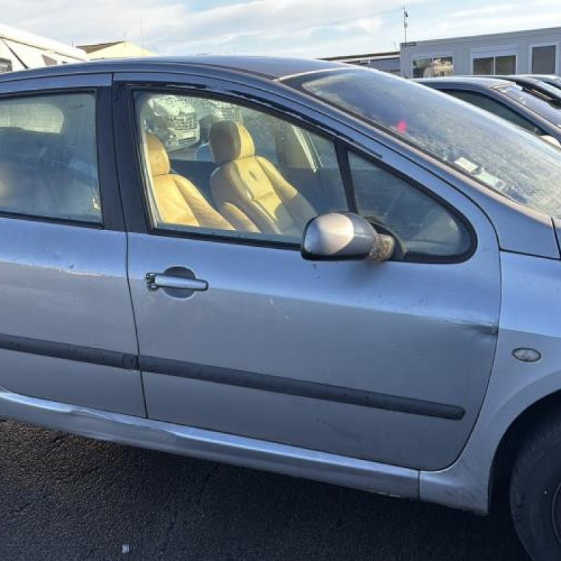 Com (Bloc Contacteur Tournant+Commodo Essuie Glace+Commodo Phare) PEUGEOT 307 Photo n°8