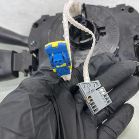 Com (Bloc Contacteur Tournant+Commodo Essuie Glace+Commodo Phare) CITROEN C2