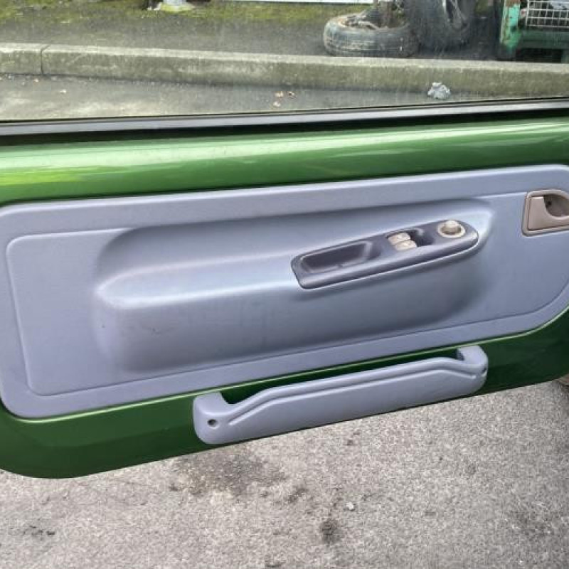 Ceinture avant gauche RENAULT TWINGO 1 Photo n°17