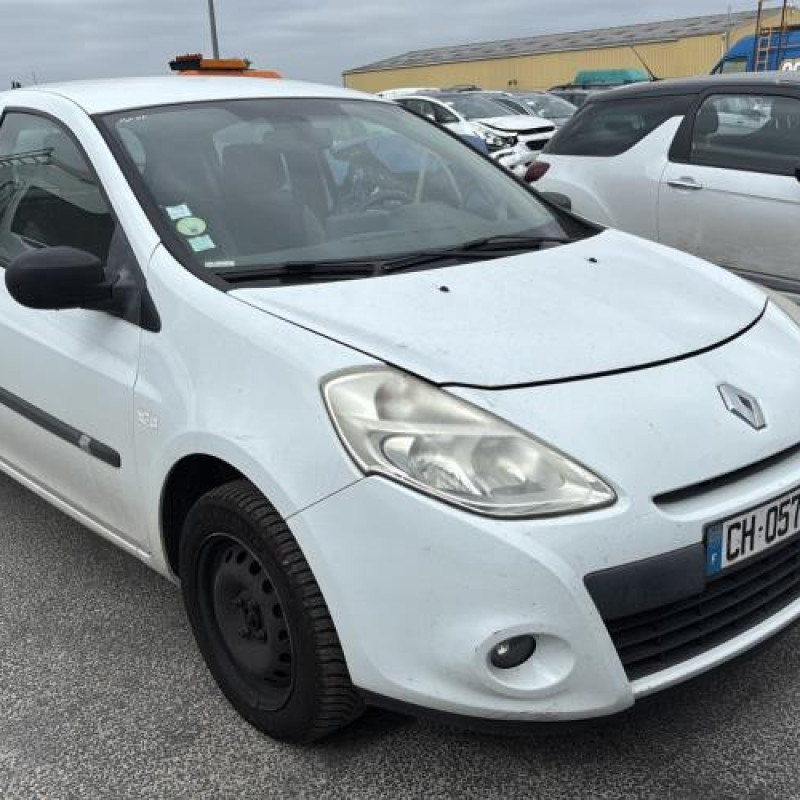 Moteur RENAULT CLIO 3 Photo n°7
