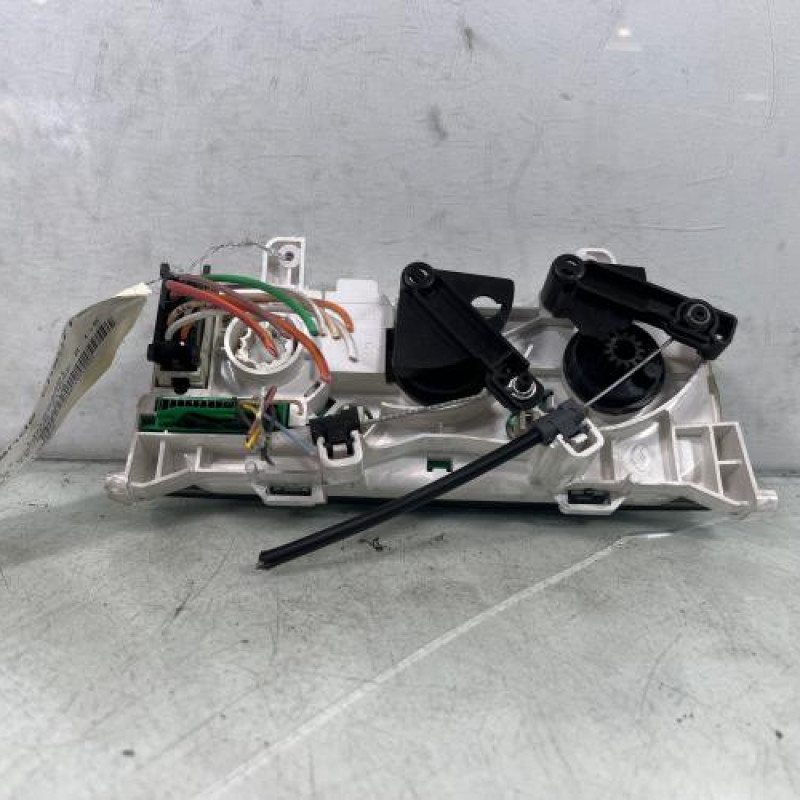 Commande chauffage RENAULT CLIO 2 CAMPUS Photo n°2