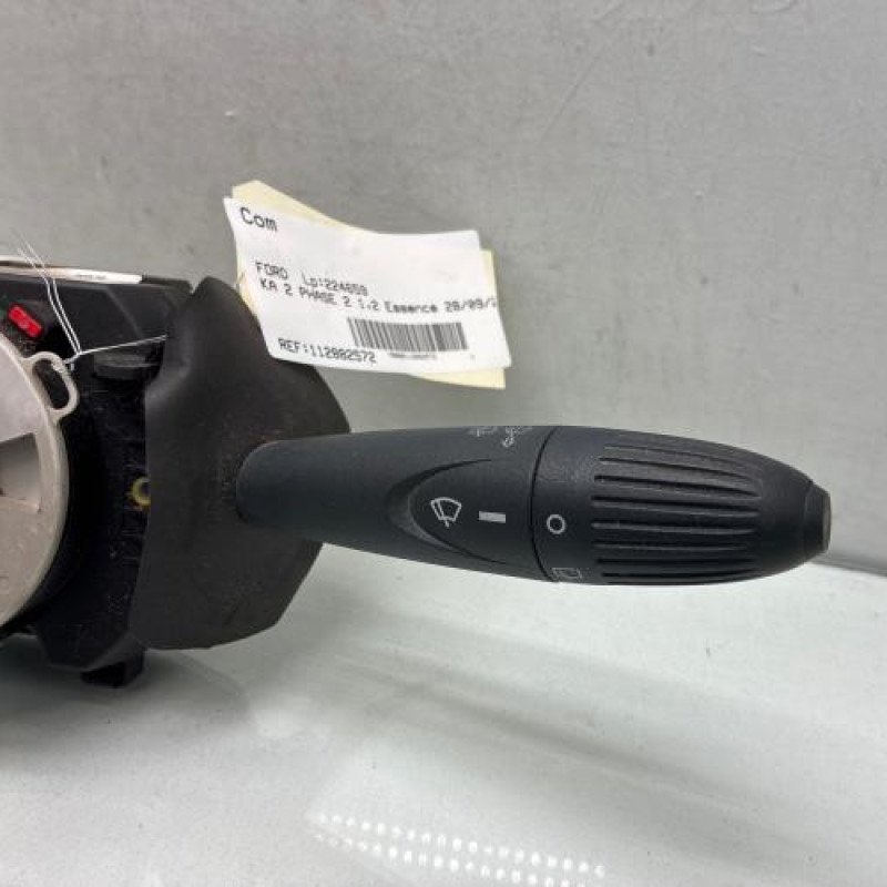 Com (Bloc Contacteur Tournant+Commodo Essuie Glace+Commodo Phare) FORD KA 2 Photo n°3