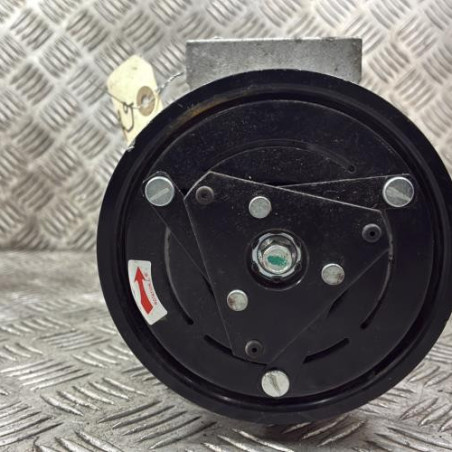 Compresseur clim RENAULT LAGUNA 3