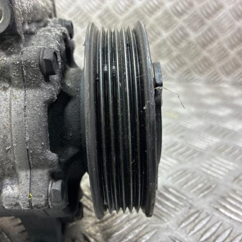 Compresseur clim PEUGEOT 208 1 Photo n°3