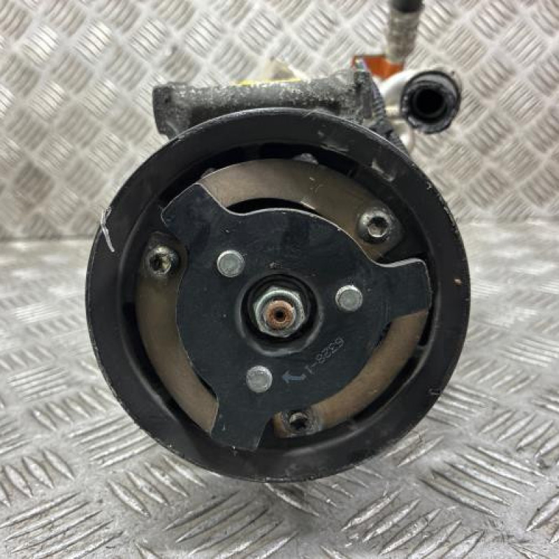 Compresseur clim PEUGEOT 208 1 Photo n°4