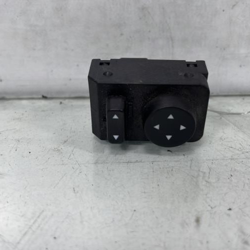 Commande retroviseurs FIAT PUNTO EVO 3 Photo n°1