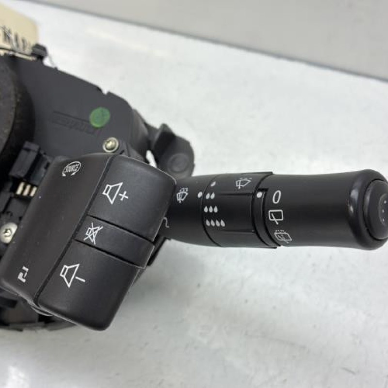 Com (Bloc Contacteur Tournant+Commodo Essuie Glace+Commodo Phare) RENAULT MEGANE 2 Photo n°5